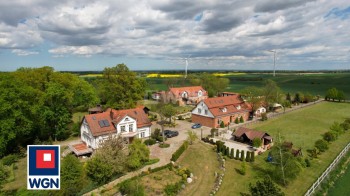 Pensjonat na  sprzedaż Sztum - Wyjątkowy dworek z hotelem i stajnią w Gościszewie